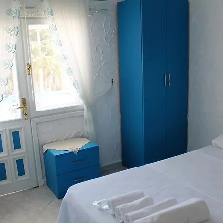 Ela Alaçatı