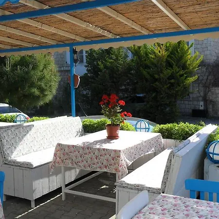 Hotel Ela