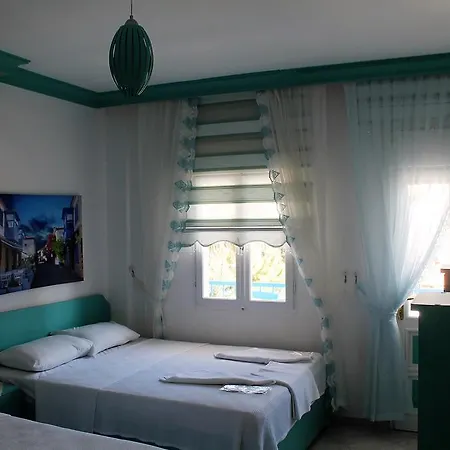Ela Hotel
